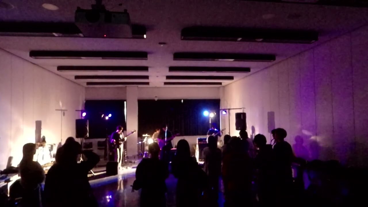 スピッツ (中央大学ルナハワイアン)