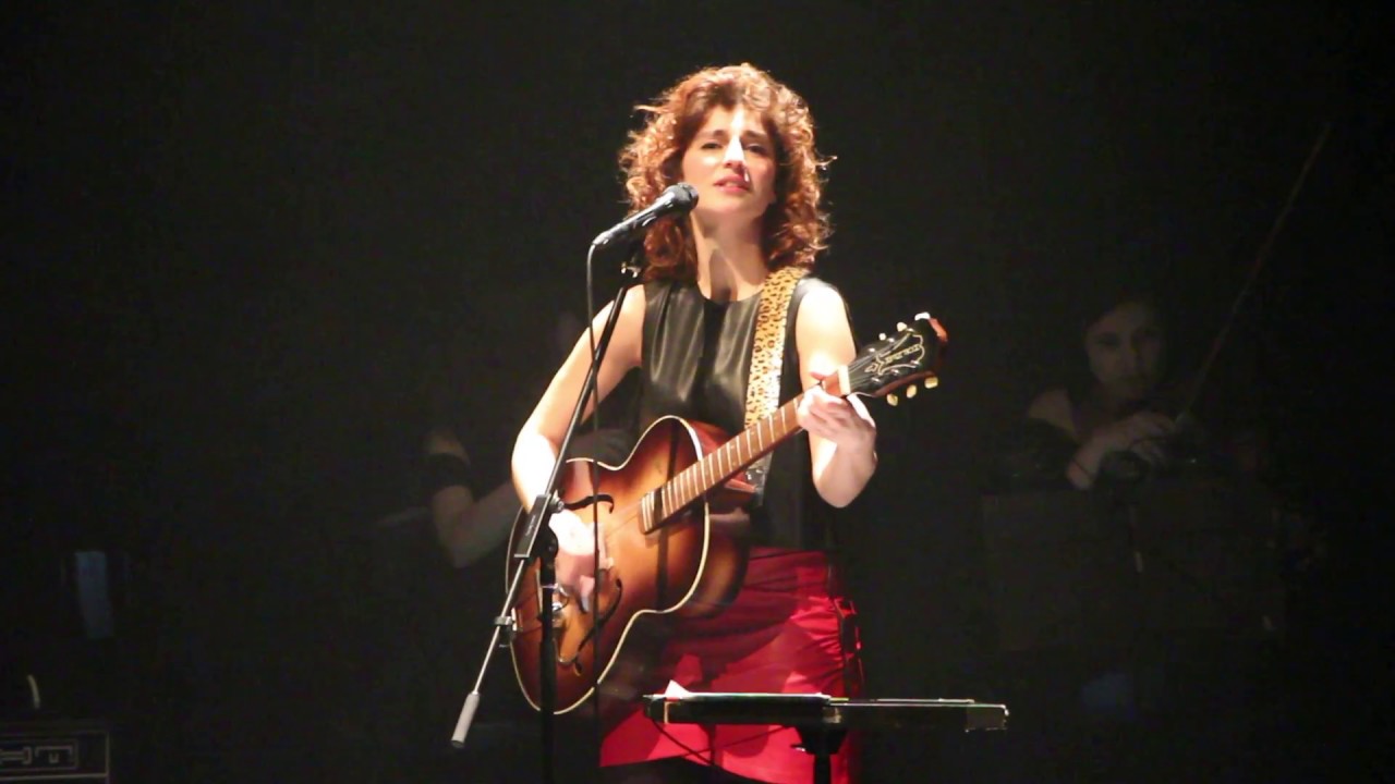 Rita Redshoes - Mulher