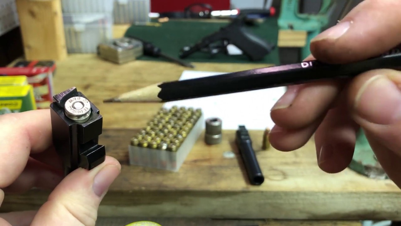 Glock Bulge Part 1 of 2 - What is Glock Bulge and Why You Don't Have it (probably)