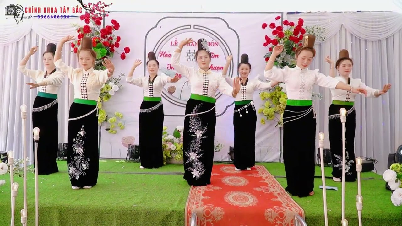 ĐIỆU MÚA LƯỚT SÓNG ĐẠP MÂY