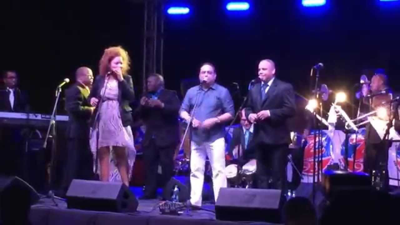 Gilbertito Santa Rosa canta con Adalberto Álvarez - San Juan, Puerto Rico