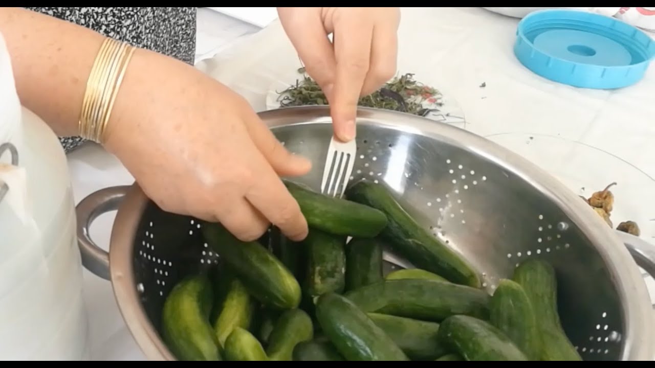 Simple and Easy Persian Cucumber Pickle Recipe | Crunchy & Flavorful Pickle خیار شور