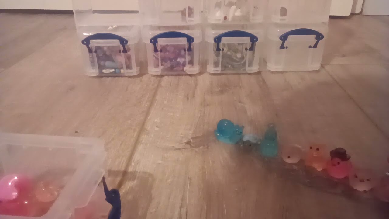 Even more resin animals!! And my new thing to keep them all inside of!