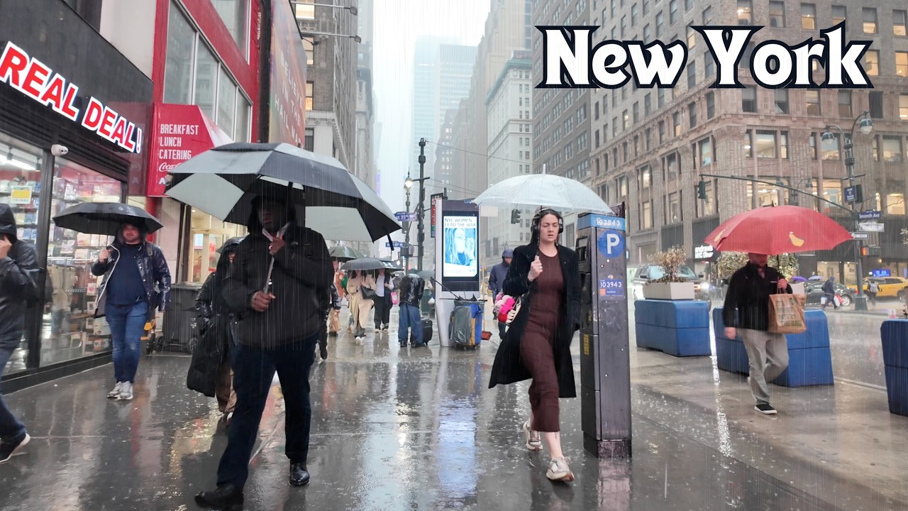 4K Walking In a Heavy Rain & Flash Flood in Manhattan ⛈️| NYC Rain ASMR