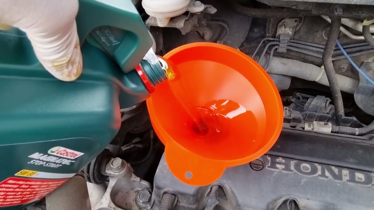 How to Change Engine Oil - Honda CRV Petrol 2.0 i-VTEC 2006-2012 mk3