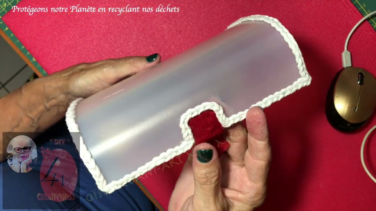 Bidon de lessive transform&eacute; et r&eacute;utilis&eacute;.