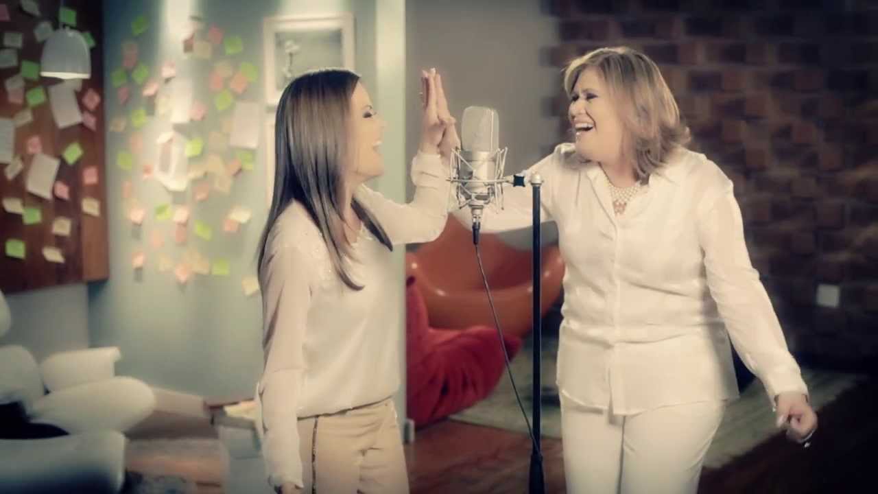 CLIPE SANTO DEUS - MINISTERIO BOAS NOVAS FEAT. ANA PAULA VALADÃO (OFICIAL)