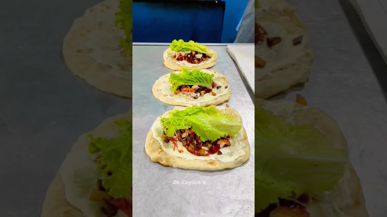 #Shawarma😍 #2k #2ksquad #2kCeylons #jaffna #srilanka #vlog #shawarma #2k_Jathu#2k_Niru#foodvlog