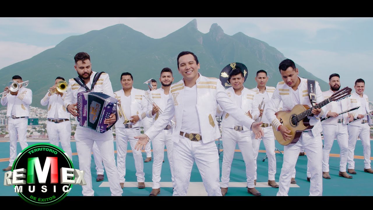 Edwin Luna y La Trakalosa de Monterrey - Apoco (Video Oficial)