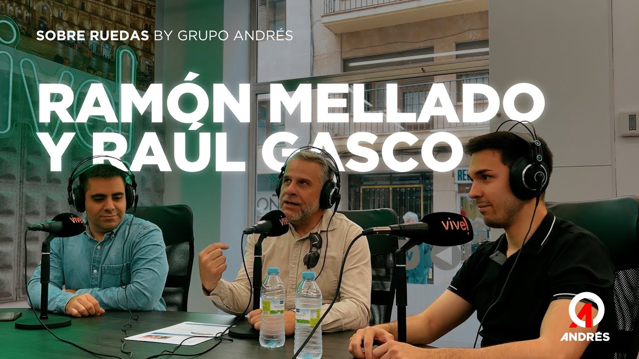 Ramón Mellado y Raúl Gasco de Vive Radio en Grupo Andrés 'Sobre Ruedas'