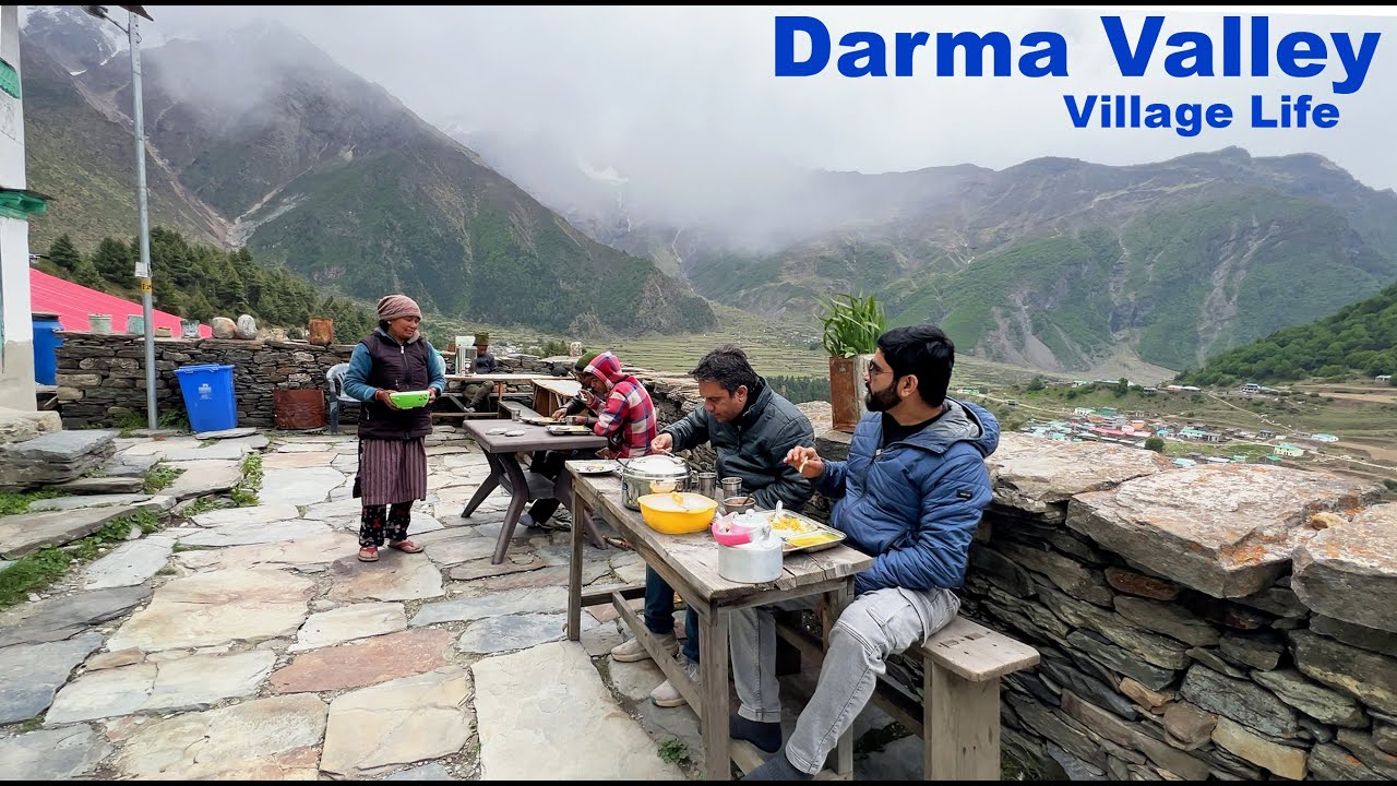 Darma Valley Uttarakhand | Village Life | Homestay & Food | Manish Solanki Vlogs