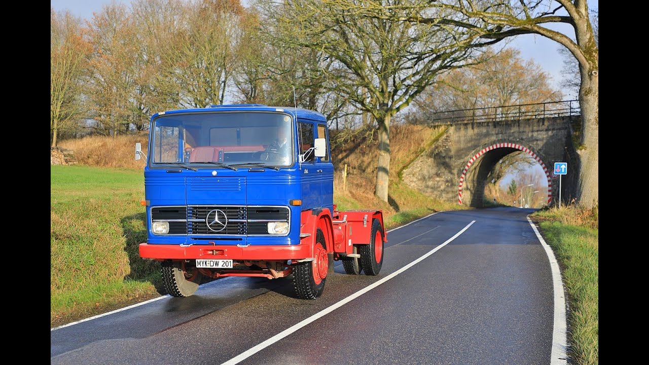 Mercedes LPS 1513 kubisch Mercedes Benz Daimler Benz Toastscheibe LKW Oldtimer Truck Veteranenhalle