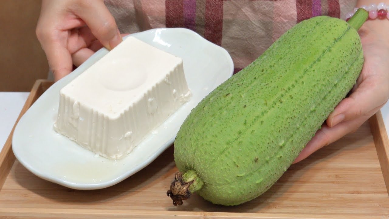 素食家常菜料理│1塊豆腐加1條絲瓜，不蒸不炸不涼拌，挑食孩子都愛吃，下飯又解饞，上桌瞬間掃光│Vegan Recipe │EP227