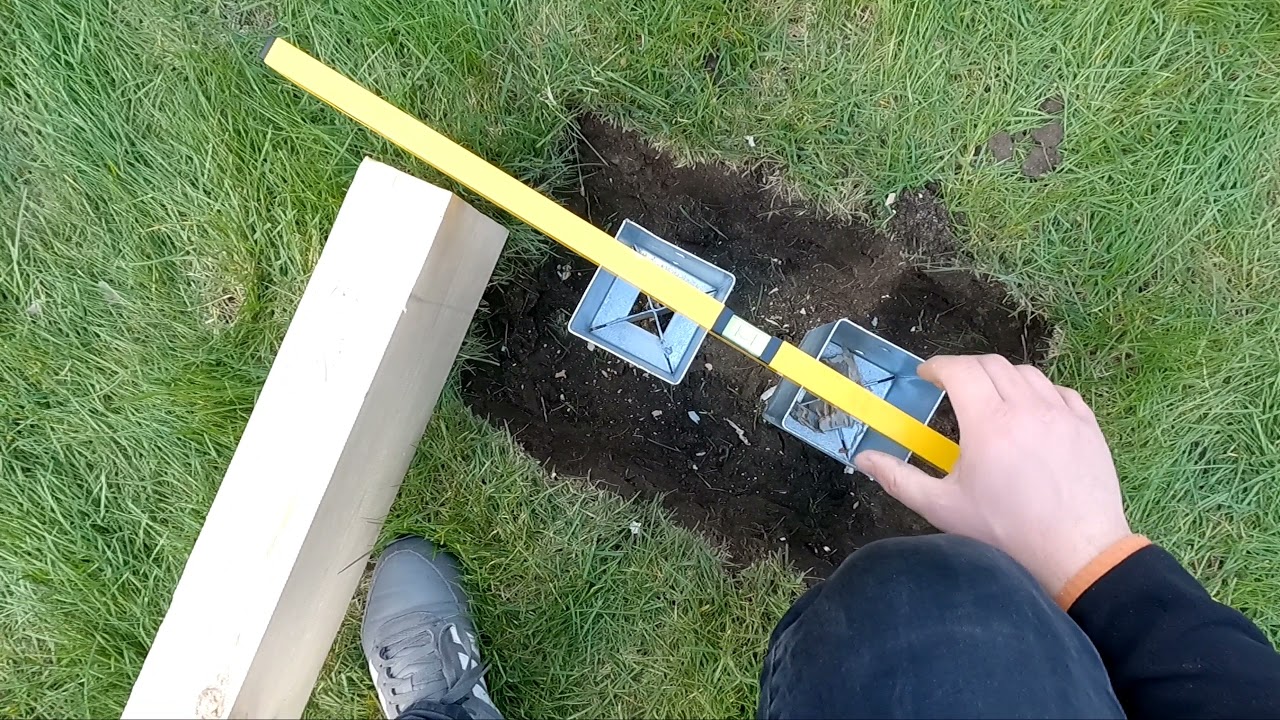 Drewniana huśtawka ogrodowa / etap I - kotwy
