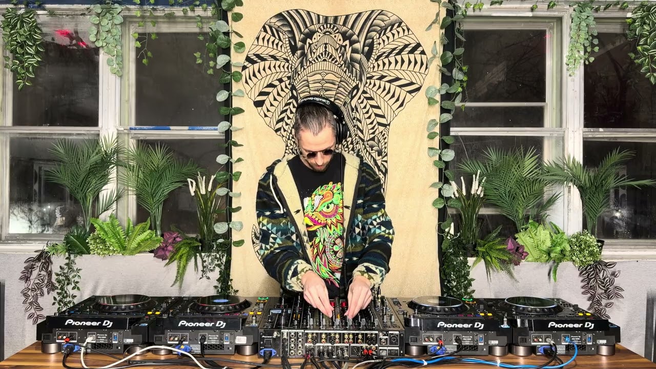 Elephant session # 169 Noey Kwan