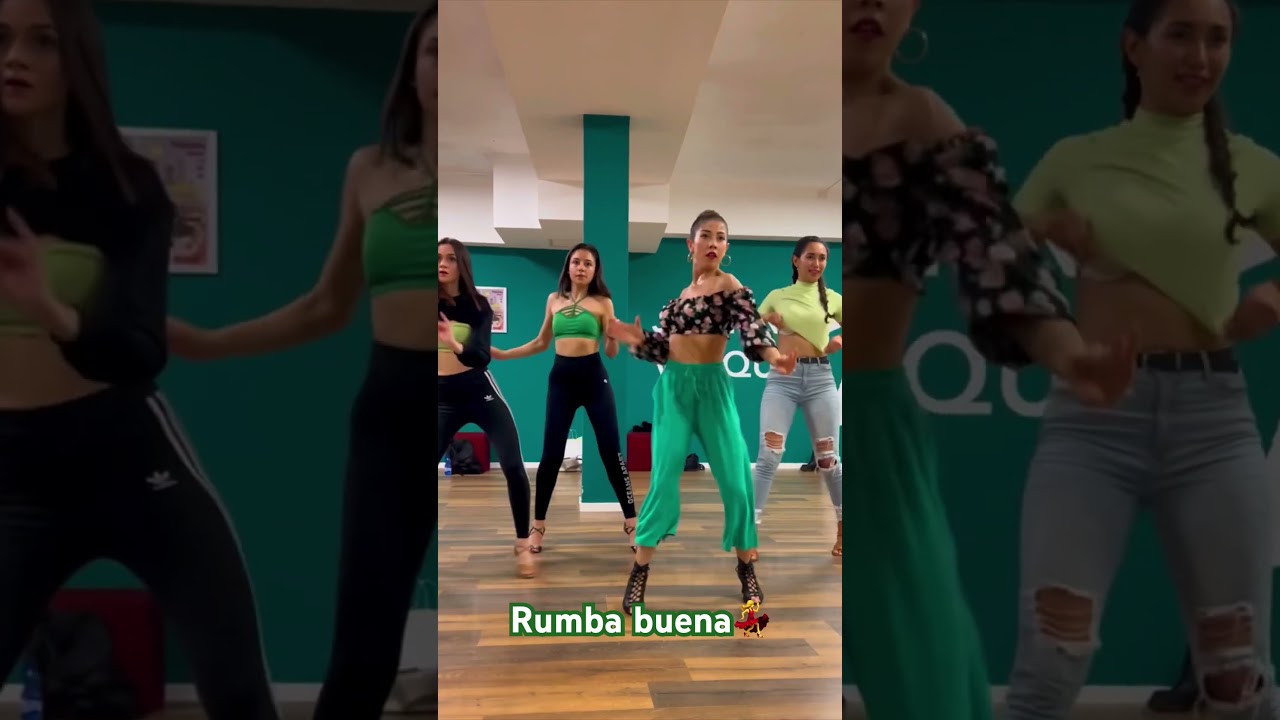 Rumba buena 💚#youtubeshorts #salsaladiesstyling #salsashow #showtimeclips #shortsvideo #class