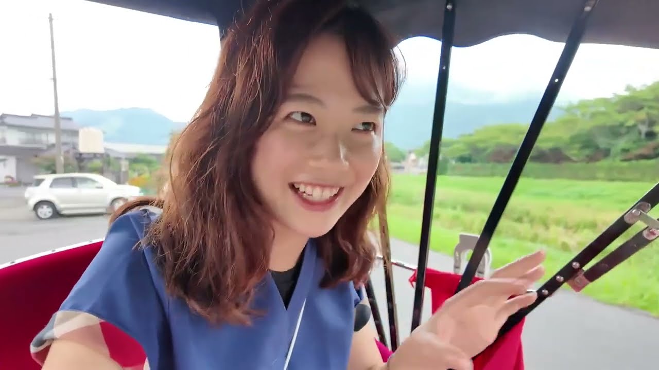 Experience a rickshaw ride in the famous tourist destination of Yufuin