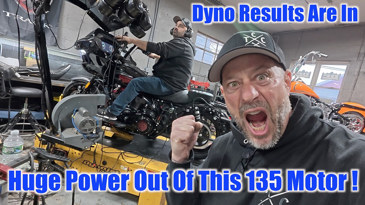 Невероятная мощность у этого Road Glide CVO ST с двигателем 135 дюймов.