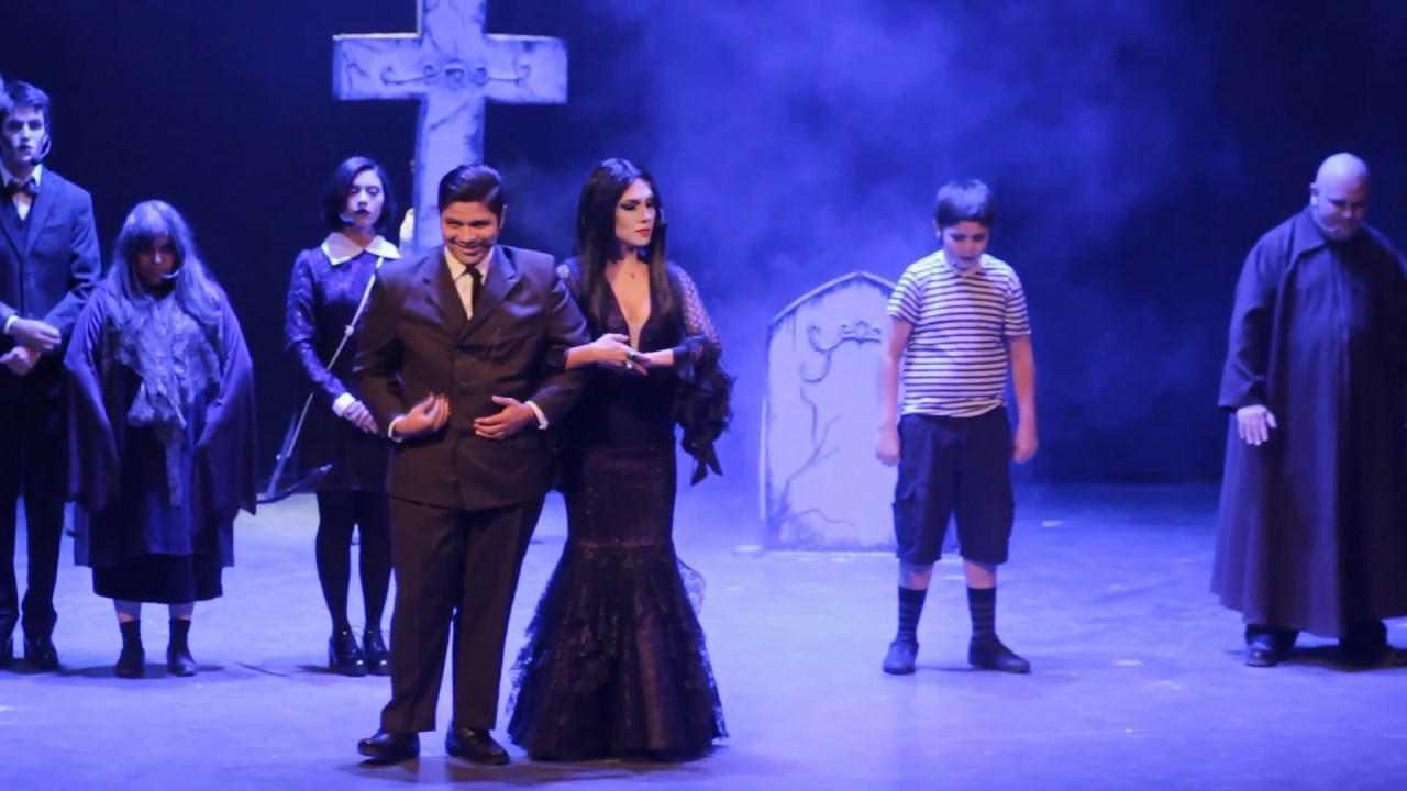 Locos Addams - si eres un addams/ Musical