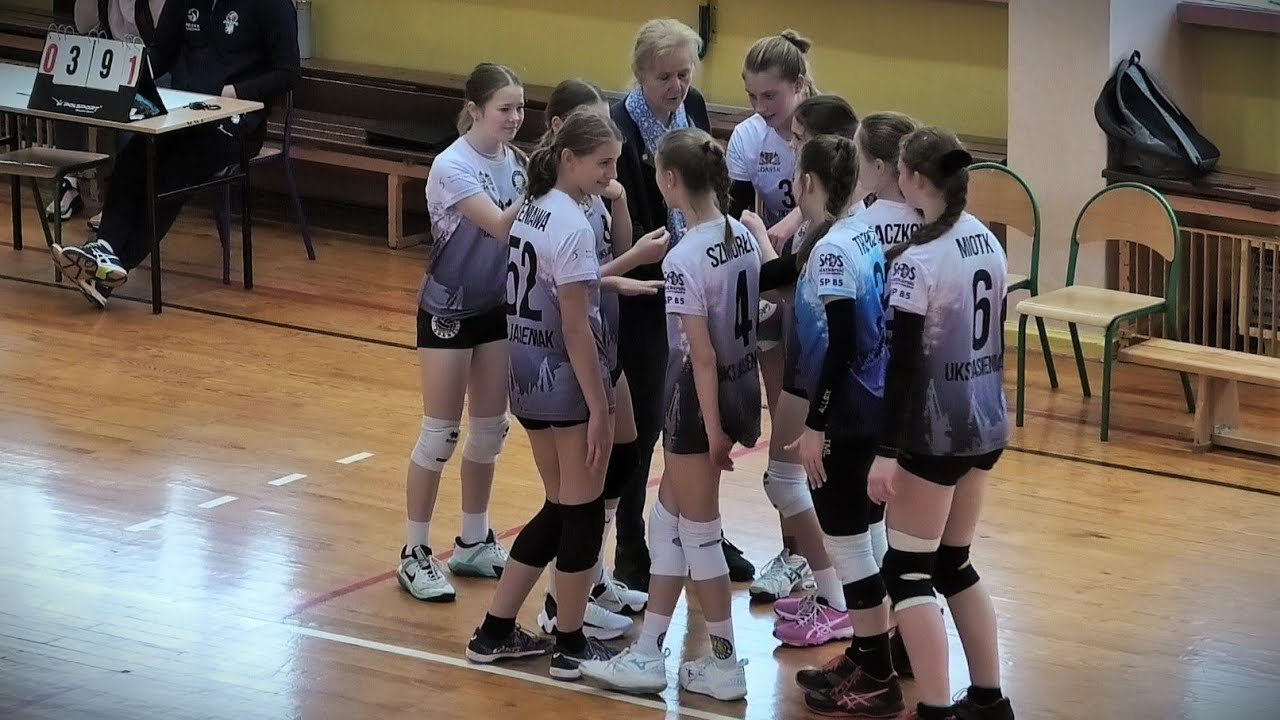 UKS Jasieniak Gdańsk vs APS Rumia (30.10.2022) II liga młodziczek