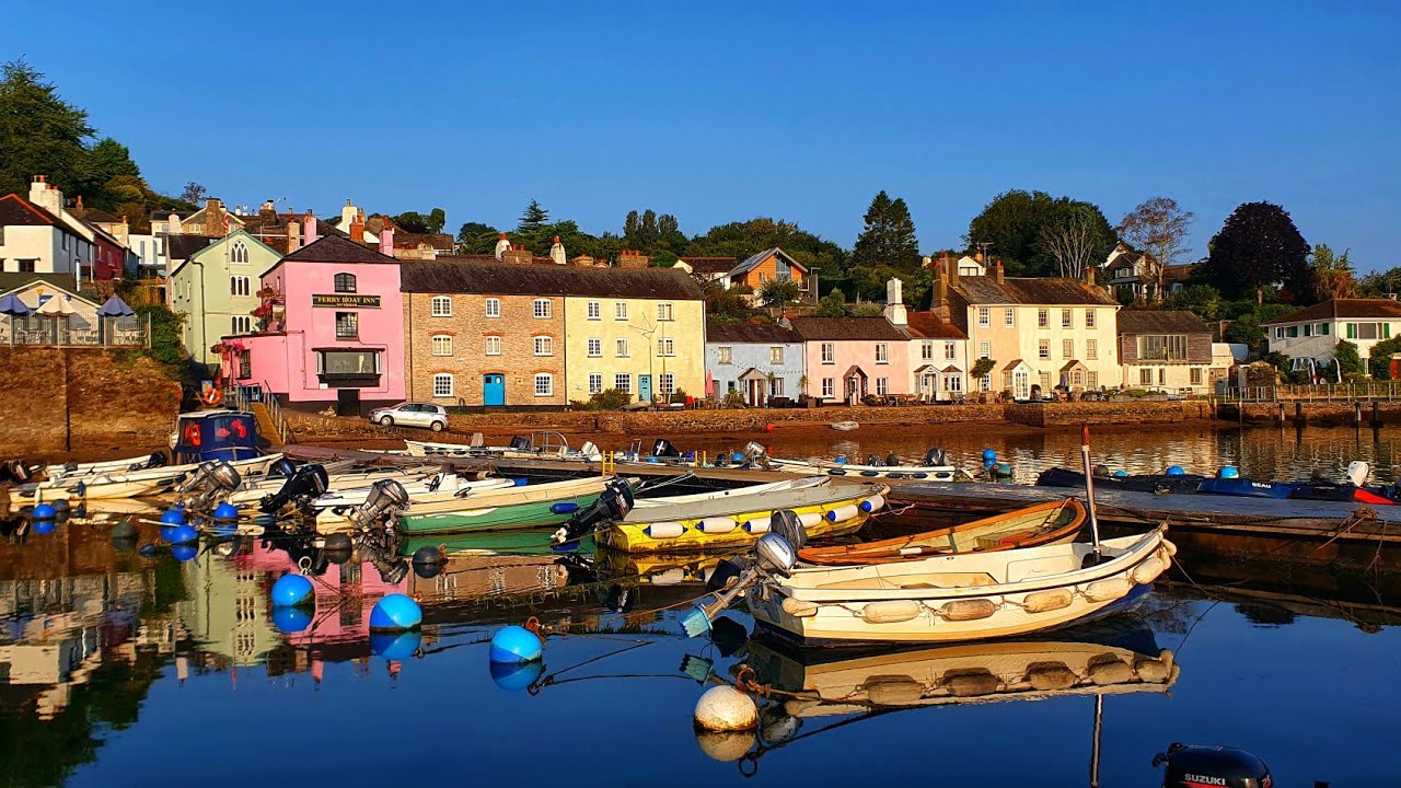 Explore Dittisham, Devon: A Sunrise Walk You’ll Never Forget!