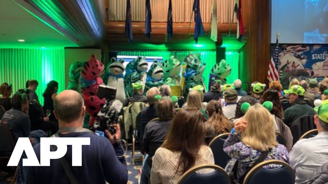 Celebrities, Lawmakers Protest Trump at &lsquo;State of the Swamp&rsquo; Event | APT