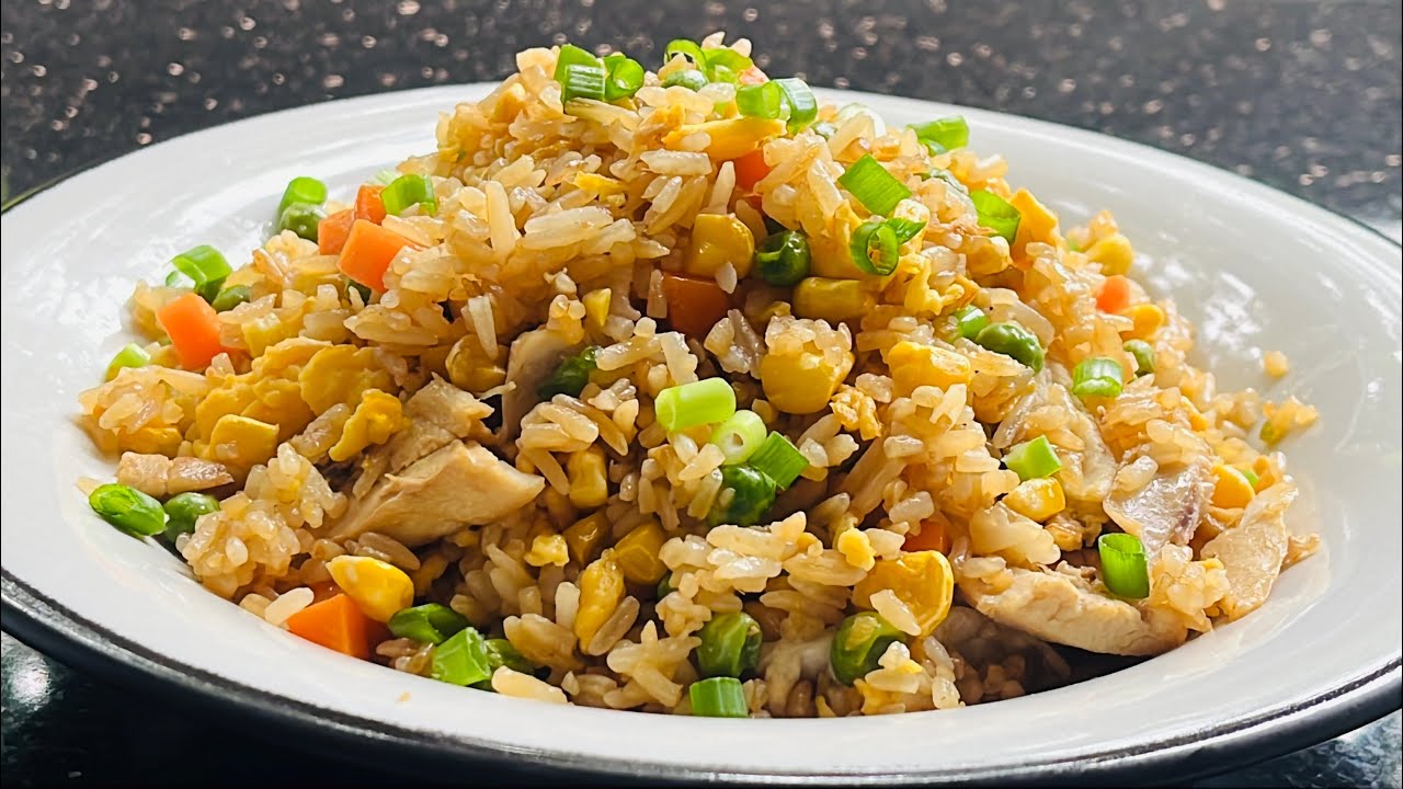 CHICKEN FRIED RICE | EASY FRIED RICE RECIPE