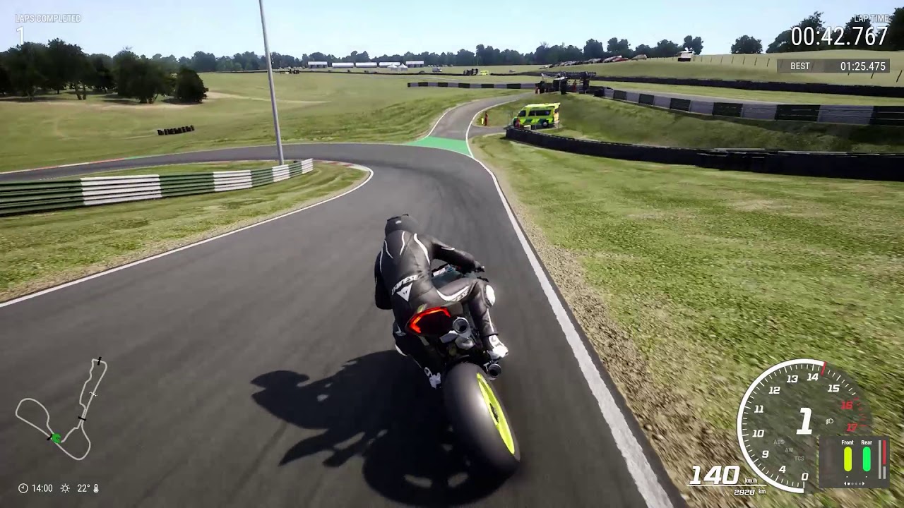 RIDE 4: Cadwell Park | Panigale V4R | 1:24:104