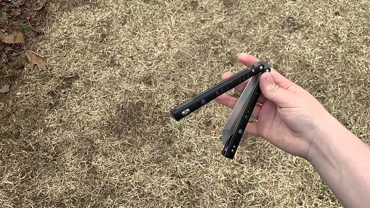 Balisong tutorial: reverse behind the eight ball and reverse helix