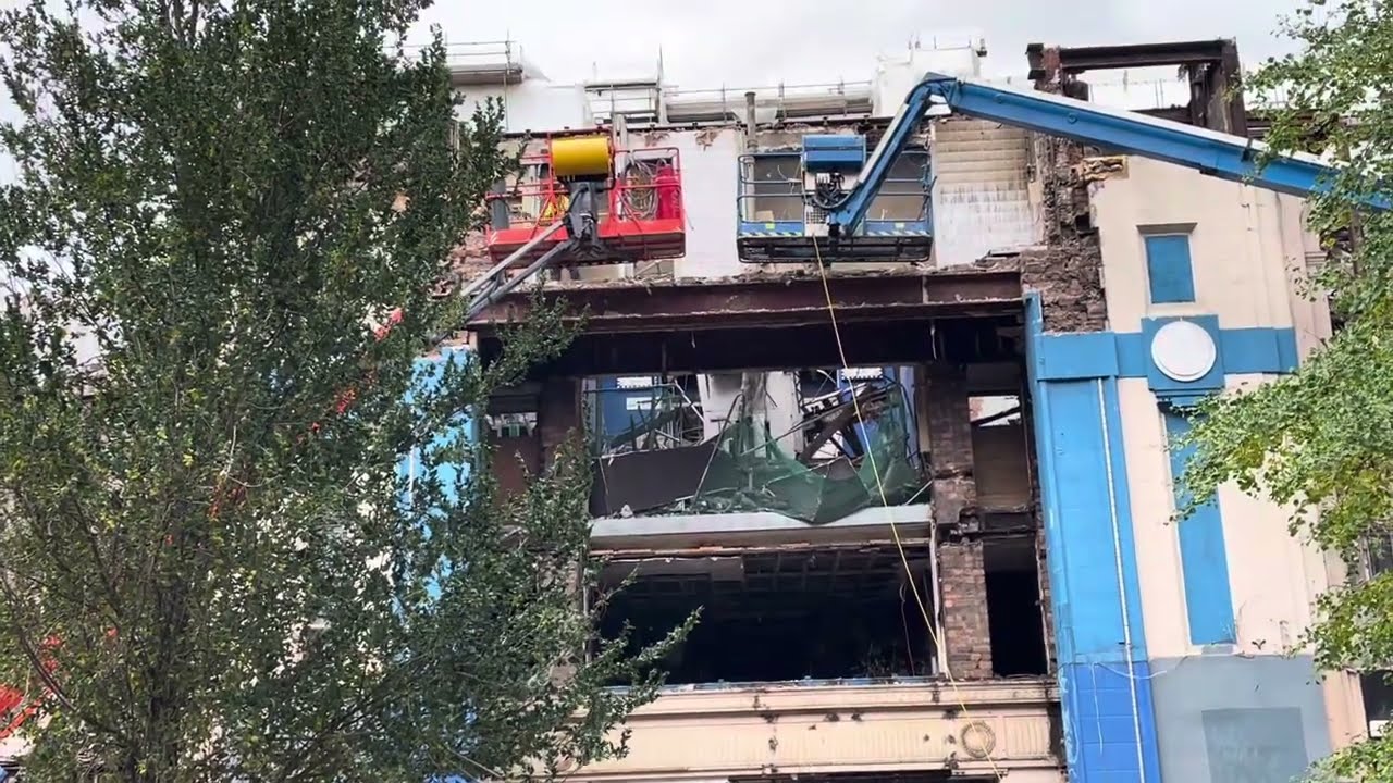 The demolition of the old ABC Cinema, Sauchiehall Street, Glasgow (1929)
