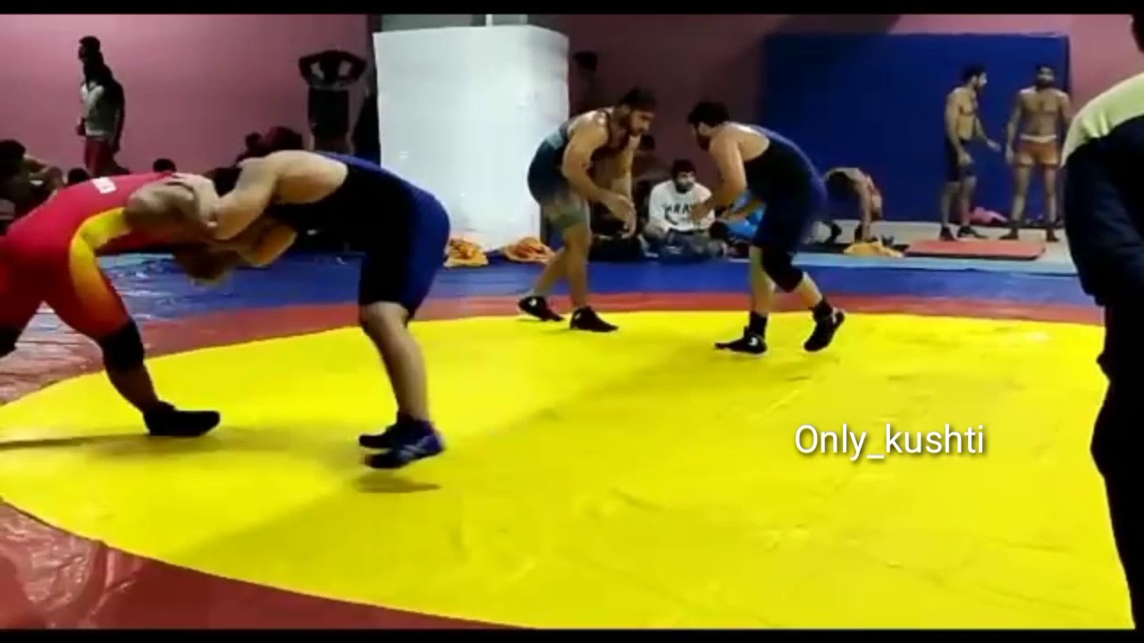 Chhatrasal stadium wrestlers practice Delhi