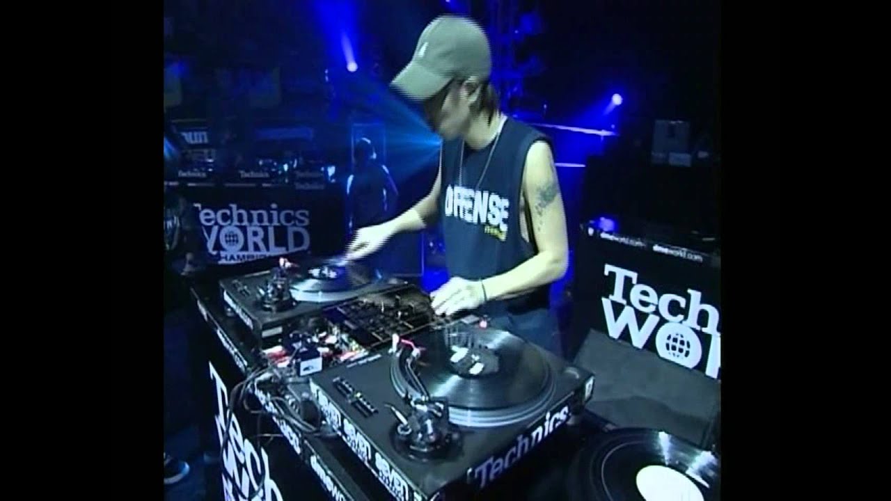 2002 - DJ Kentaro (Japan) - DMC World DJ Final