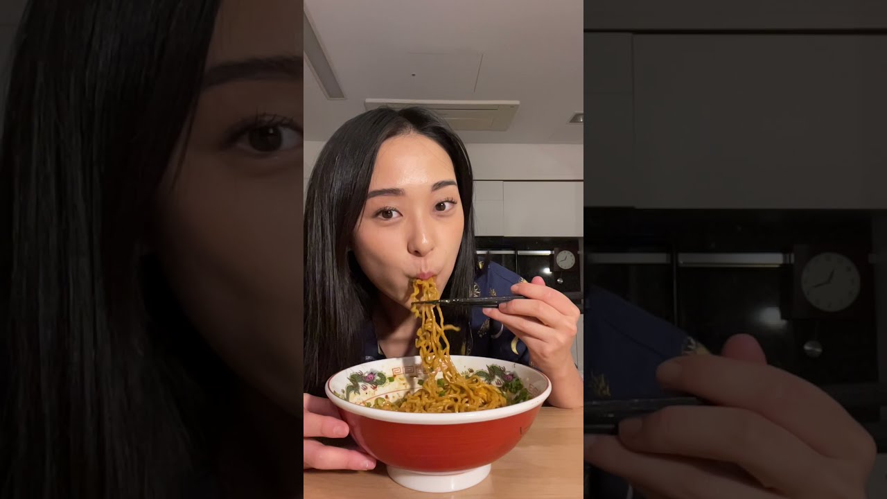 Do You Ever Dream About.. Chili Oil Ramen?