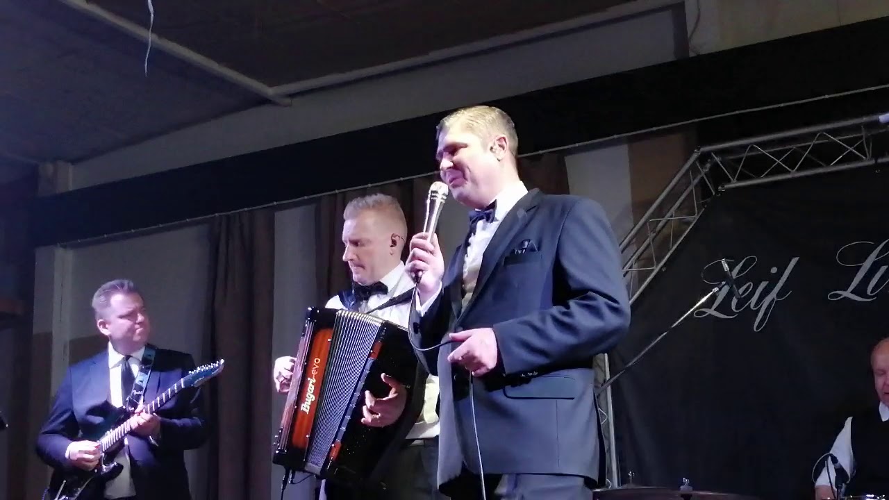 Leif, Pekka & Amore Ei päivää ilman sinus ja Maa muuttukoon