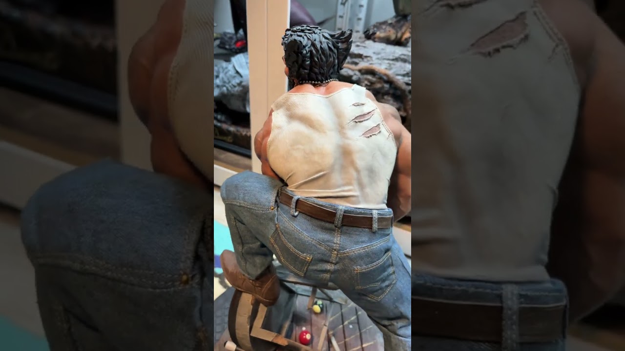Is this the best Wolverine statue ever!? #logan #wolverine #marvel #toys #sideshowcollectibles