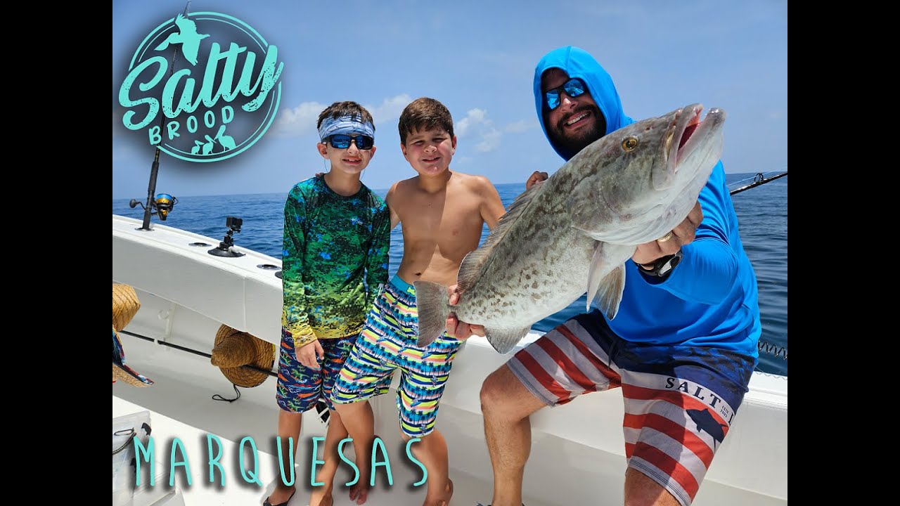 Fishing, spearfishing and exploring the Marquesas with the Saltybrood: Pesca Submarina