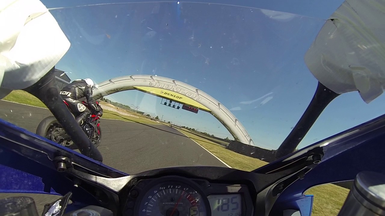 1000 gsxr k7 circuit Carole 190617