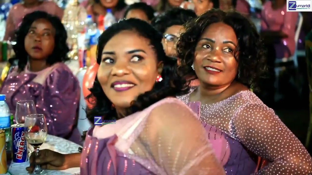 WATOTO WAKE MFALME ZUMARIDI WAINGIA UKUMBINI KUPOKEA MWAKA 2024