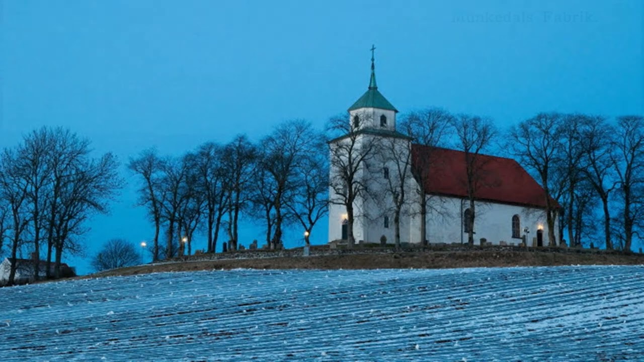 Trygve Knudsen plays 'Gammal Fäbodpsalm' (an old Swedish hymn).