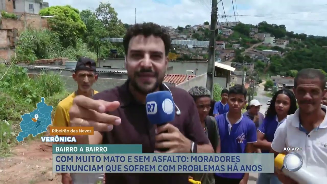Moradores de Ribeirão das Neves, na Grande BH, sofrem há anos com rua sem asfalto