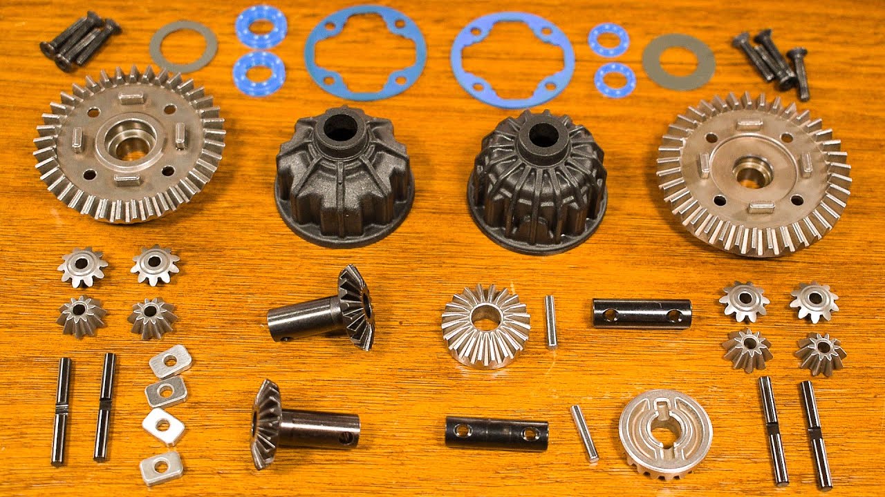 Traxxas E-Revo 2.0 Vs Maxx Diffs