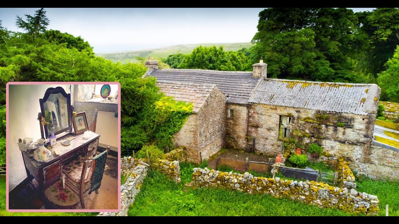 ABANDONED 1940s FARM HOUSE FROZEN IN TIME