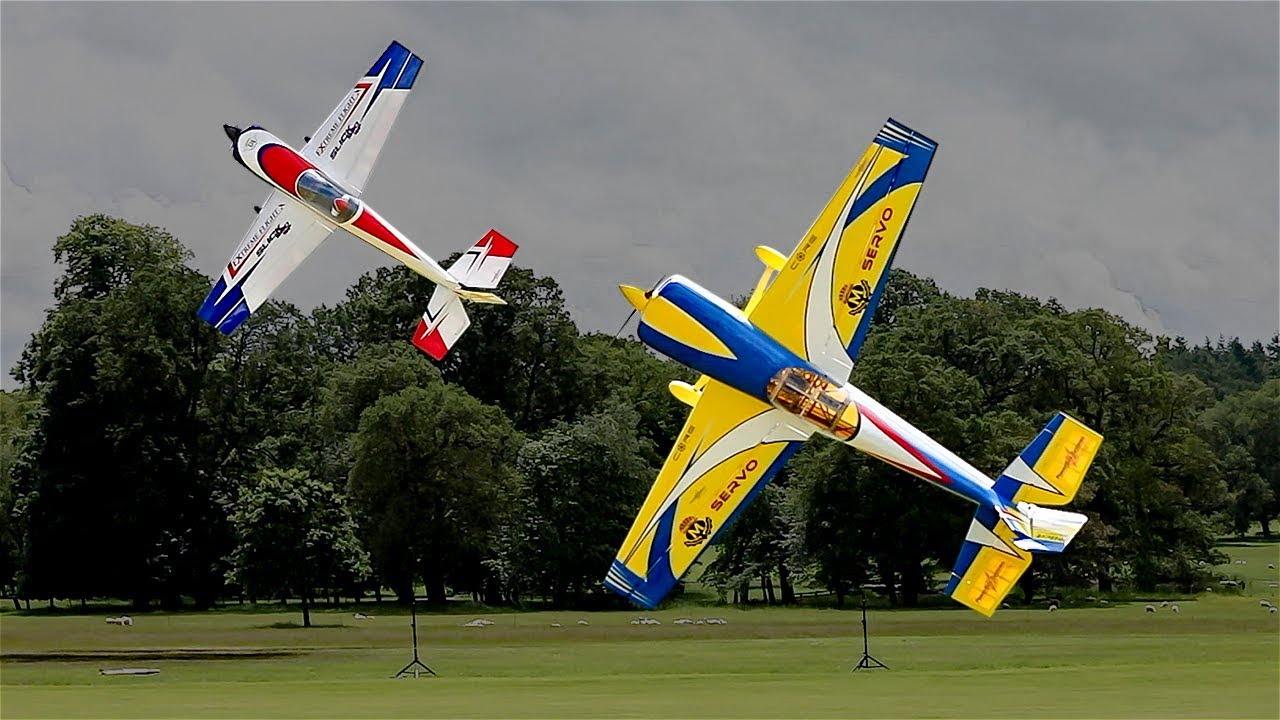 ULTIMATE 3D SHOWDOWN - Extreme Flight v PilotRC