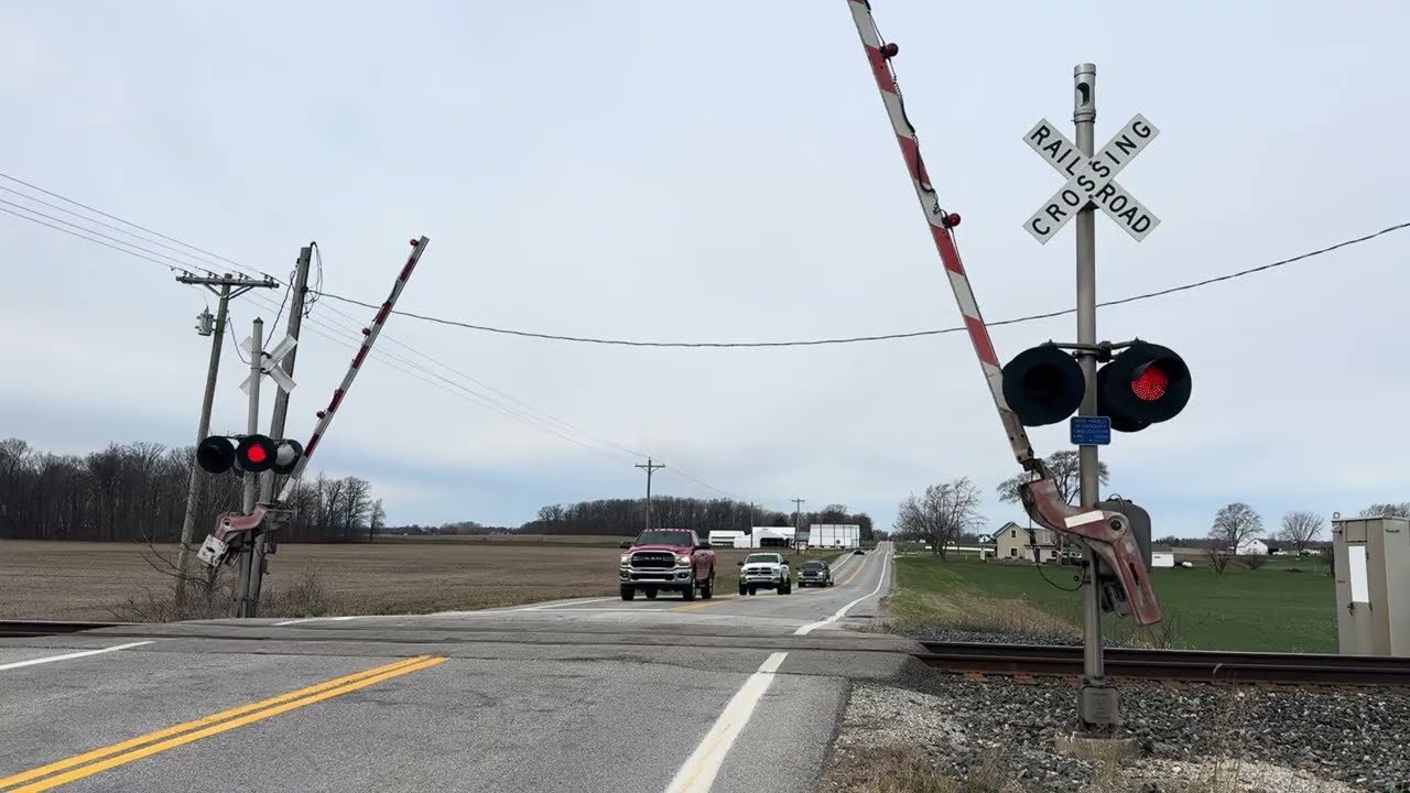 SR 219 Railroad Crossing, Wapakoneta, OH