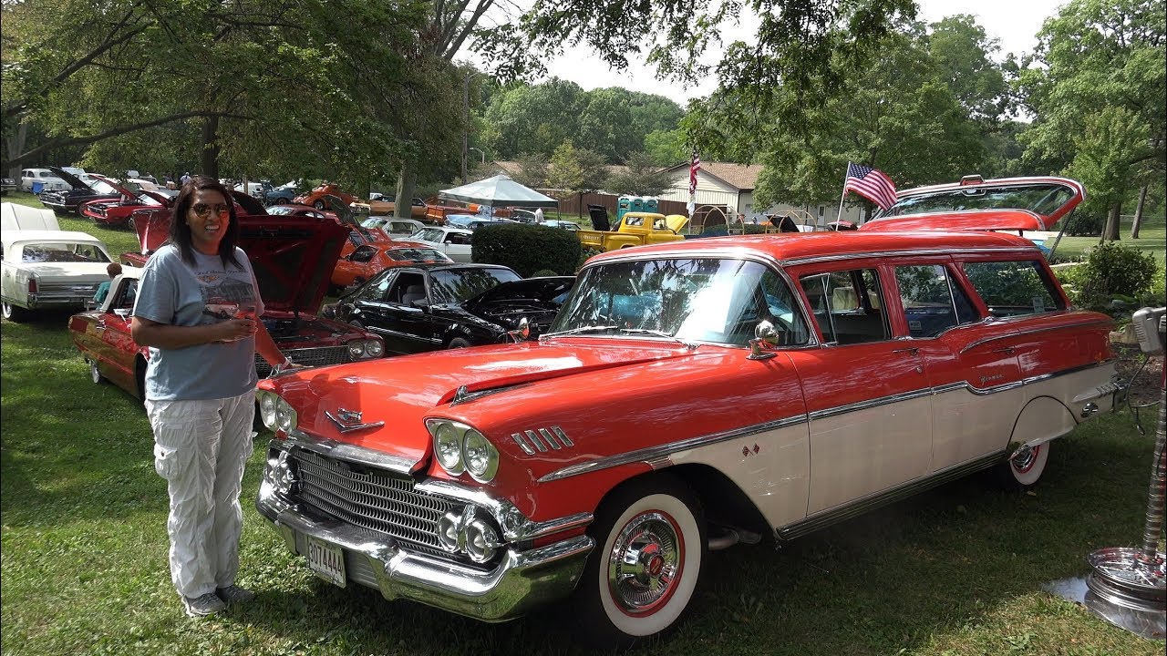 1958 Chevy Yeoman - Women Who Love Cras Series