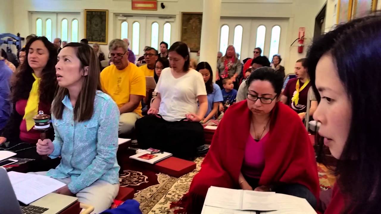 Lord Jigten Sumgon mantra recitation