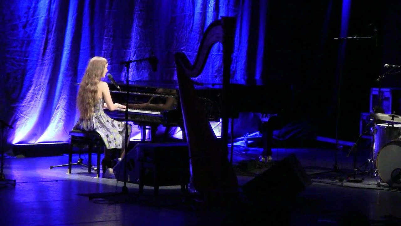 Joanna Newsom 