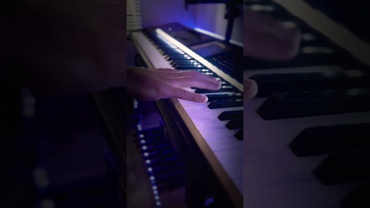 Is This The Most Iconic Synth Riff Ever???🎹🎹🎹