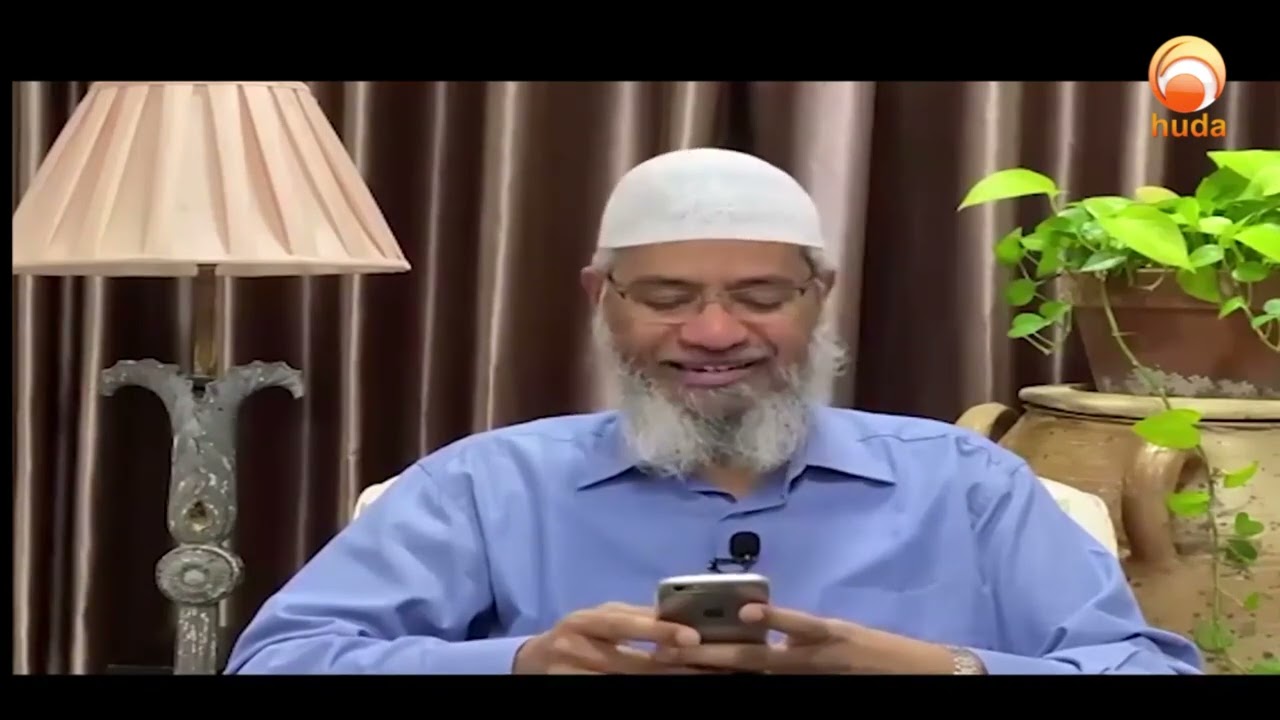 my brother always eat when it is fajr adhan does this invalidate his fasting Dr Zakir Naik #hudatv