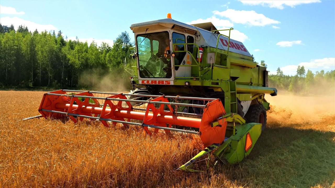 CLAAS Dominator 106 